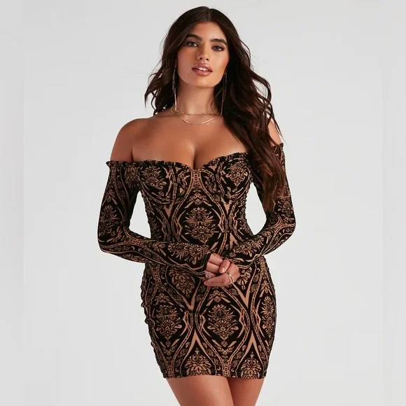 windsor brown dress Off Shoulder Ruched Zipper Back Bodycon Dress, Brown / XS main image 0